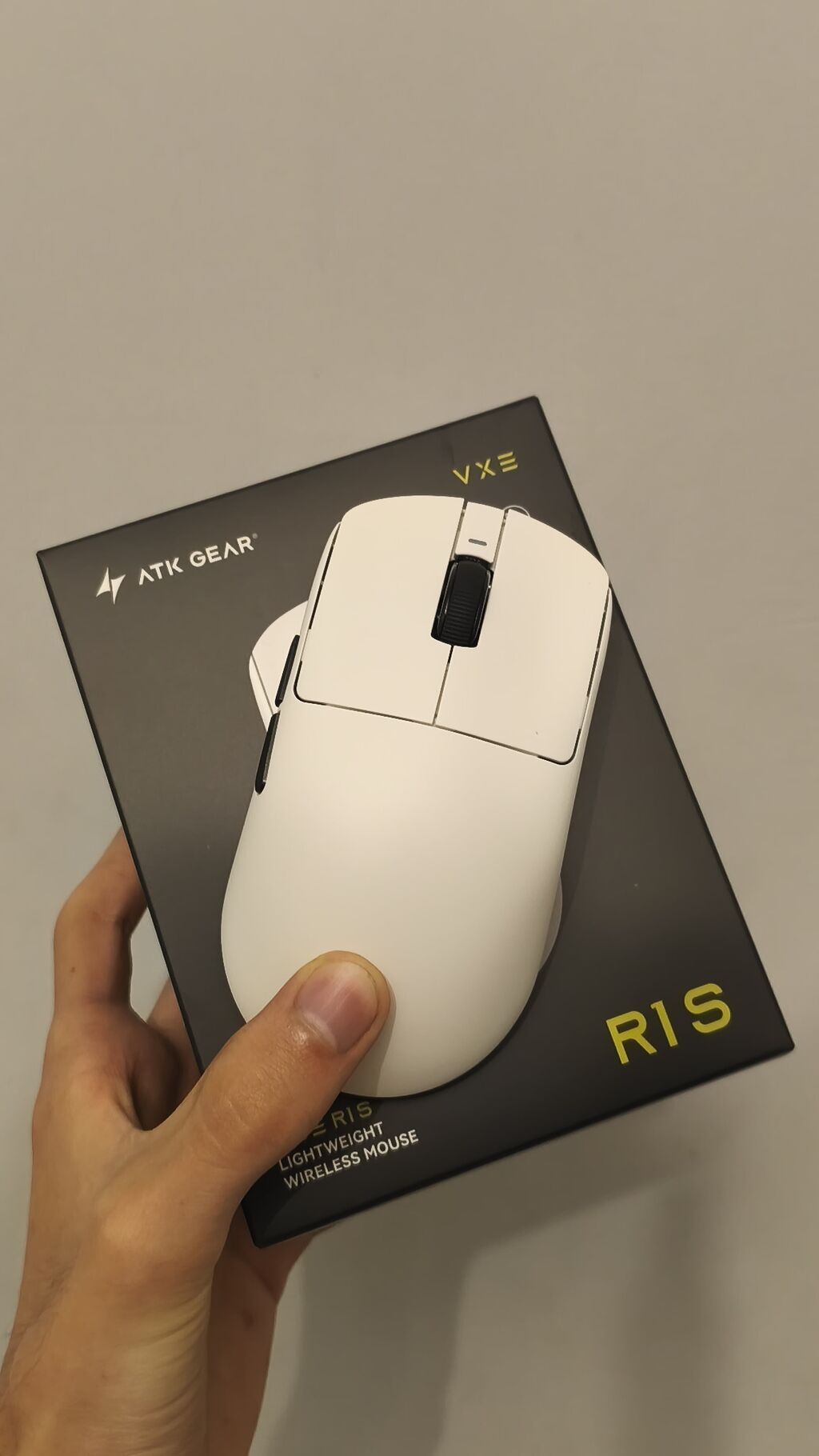 ATK DragonFly VXE R1 S – yüngül simsiz kompüter siçanı - Rəng: ağ — Klaviaturalar və siçanlar, Bakı