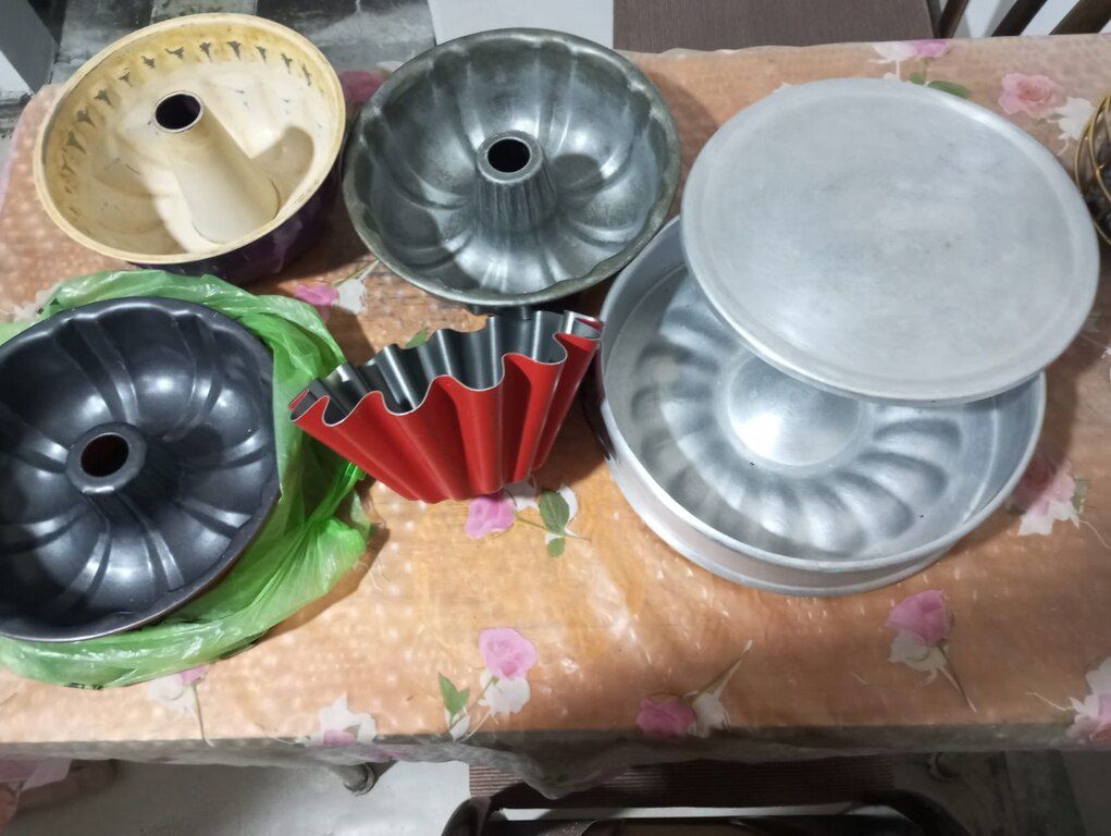 Piroq bişirən qablar — Qablar və mətbəx əşyaları, Bakı