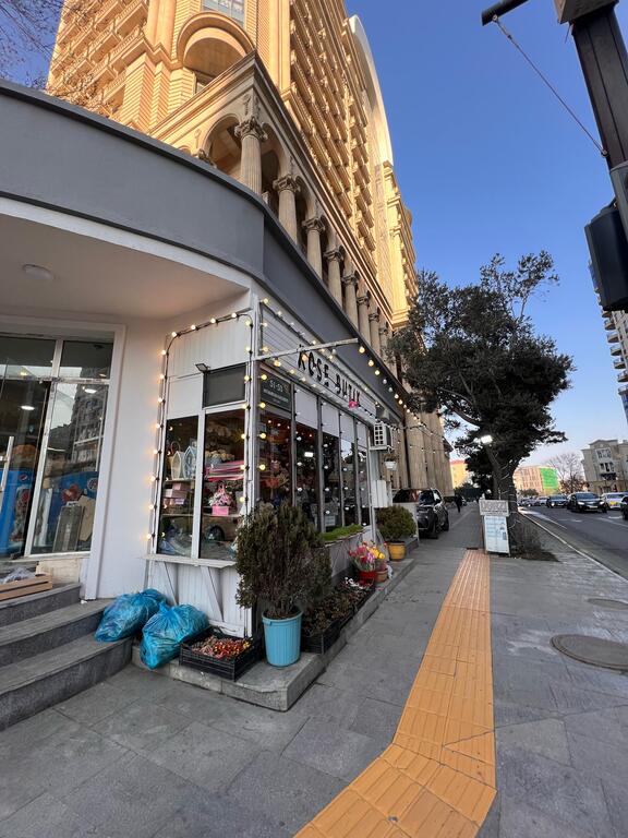 Satılır obyekt 176 m² — Əmlak, Bakı (2)