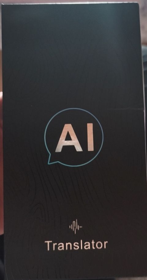 AI Translator – portativ səsli tərcüməçi - Cib ölçülü cihaz: ön — Bakı