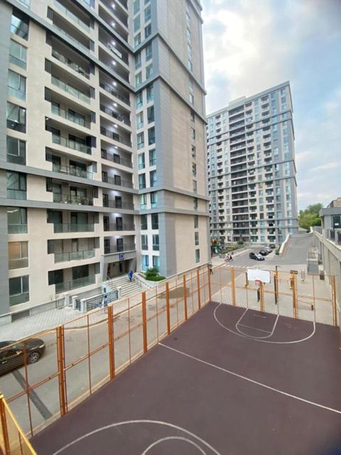 Satılır 3 otaqlı yeni tikili 130 m² — Bakı