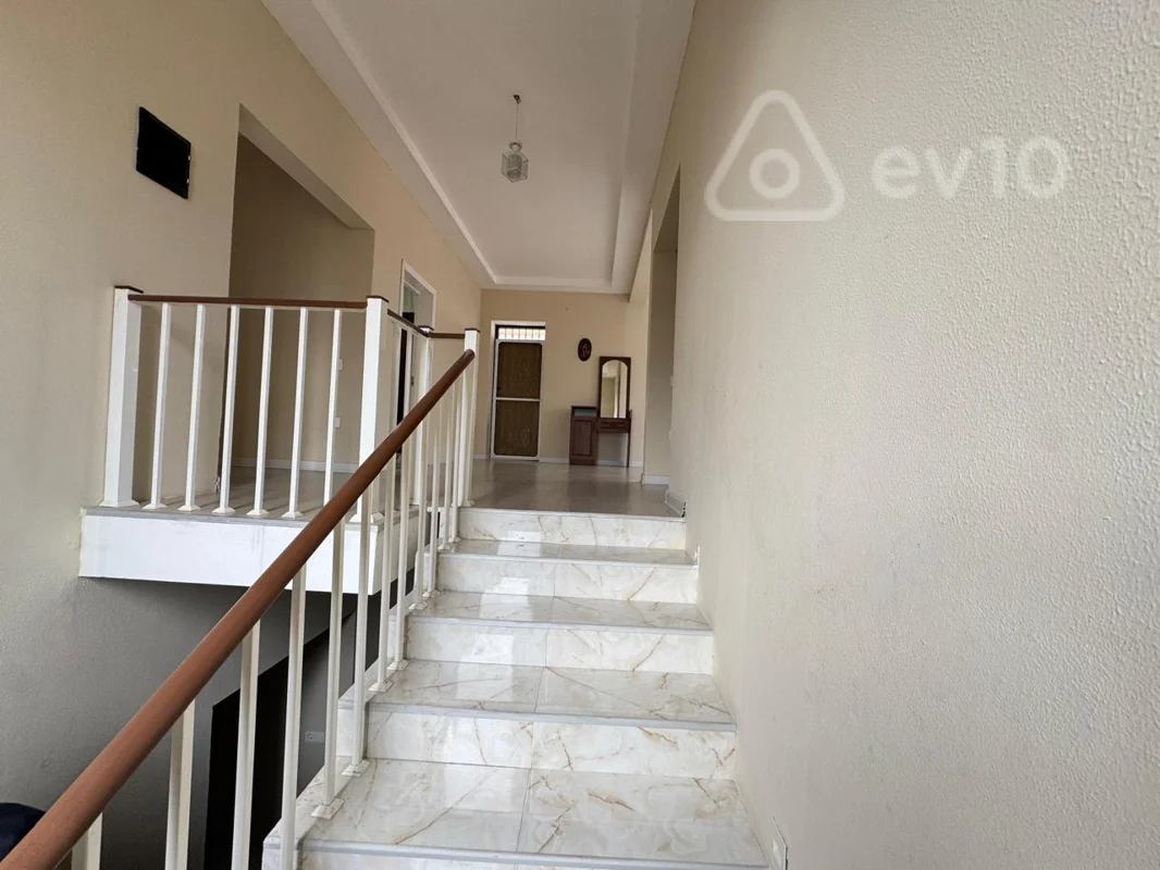 6 otaqlı həyət evi, 200 m², Novxanı — Ev, villa, Bakı (3)