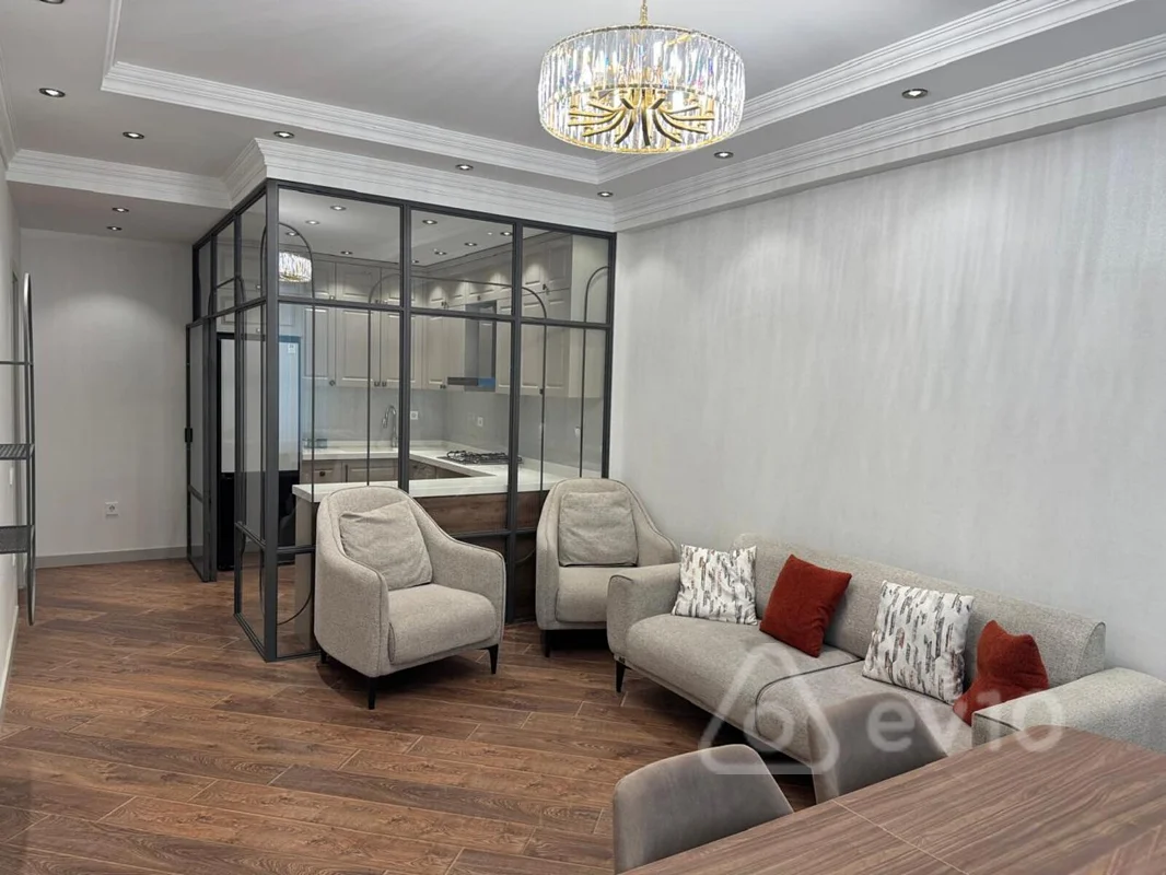 3 otaqlı mənzil, 95 m², Feyzulla Qasımzadə küçəsi — kirayə — Bakı