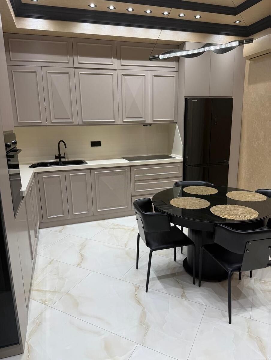 İcarəyə verilir 3 otaqlı yeni tikili 140 m² — Mənzil, Bakı (5)