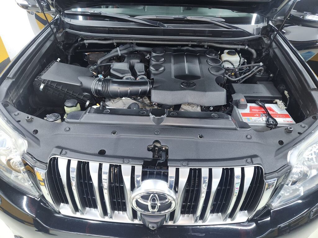 Toyota Land Cruiser Prado: 4 l 2011 il Ofrouder/SUV 77-TN-354 — Avtomobillər, Bakı (4)