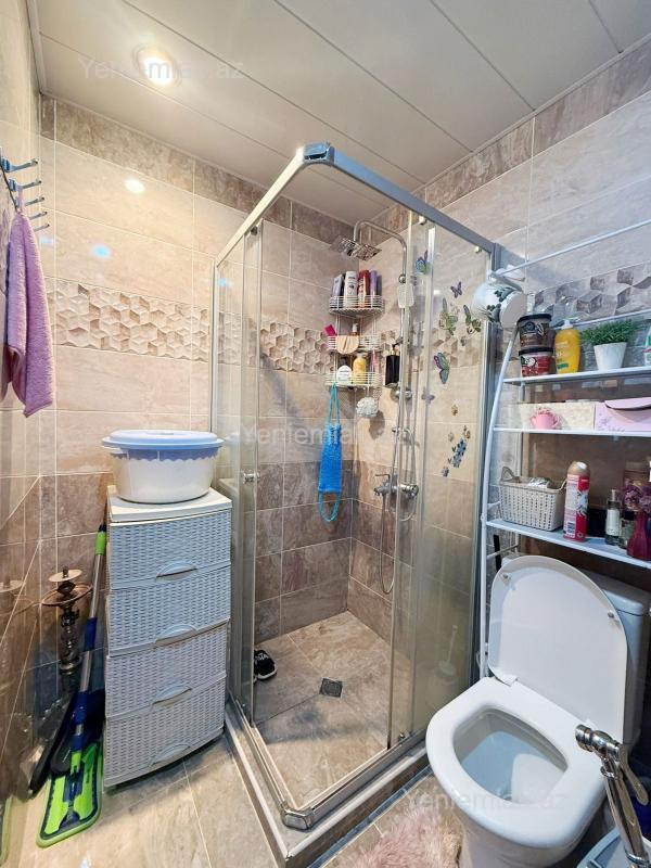 Satılır 2 otaqlı Bina evi menzil (Yeni tikili), 45 m², Suraxanı rayonu — Mənzil, Bakı (9)