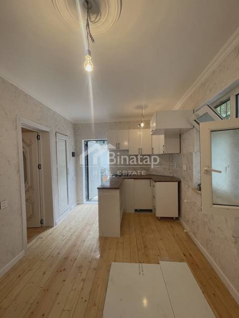 Satılır 2 otaqlı həyət evi / bağ evi 30 m², 28 May metrosu, Nəsimi rayonu — House, cottage, summer house