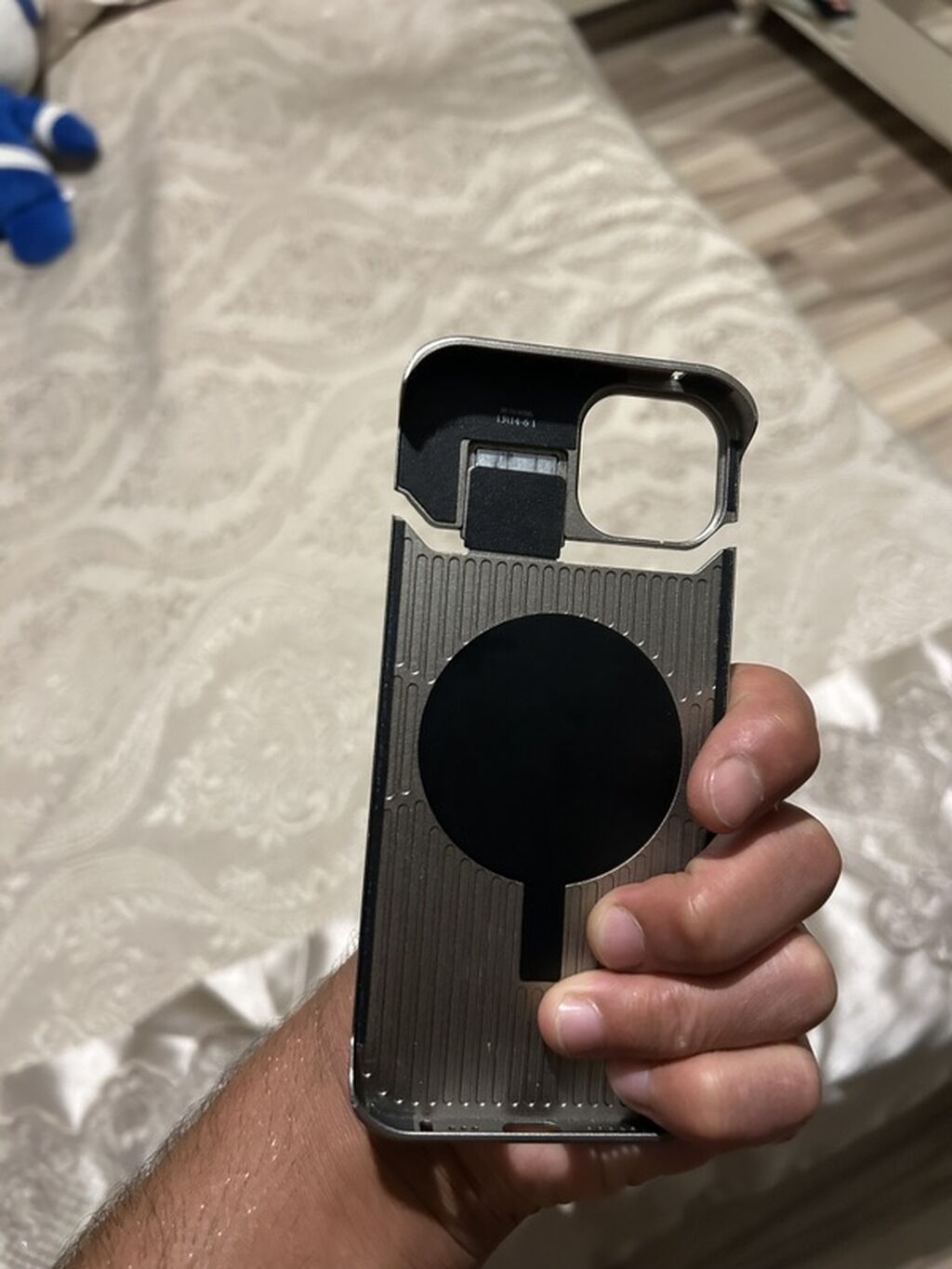 Məhsul: iPhone üçün premium qoruyucu qəfəs-tip korpus - Material — Digər, Bakı (5)