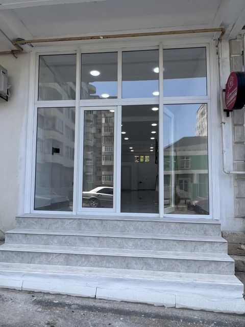 Mağaza, Yeni Yasamal r — Bakı