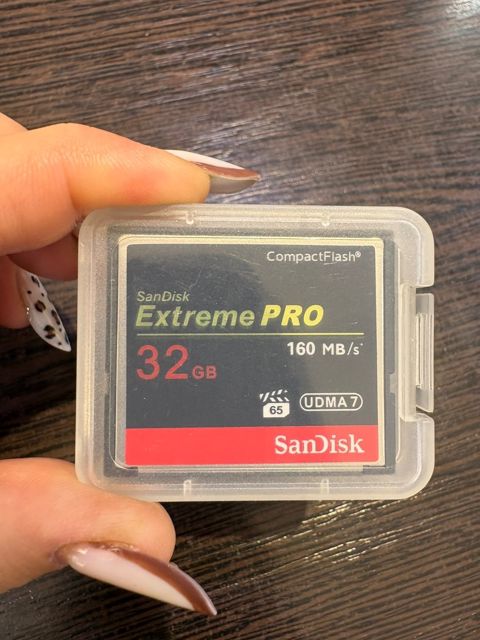 Extreme pro 32GB sandisk CF — Bakı