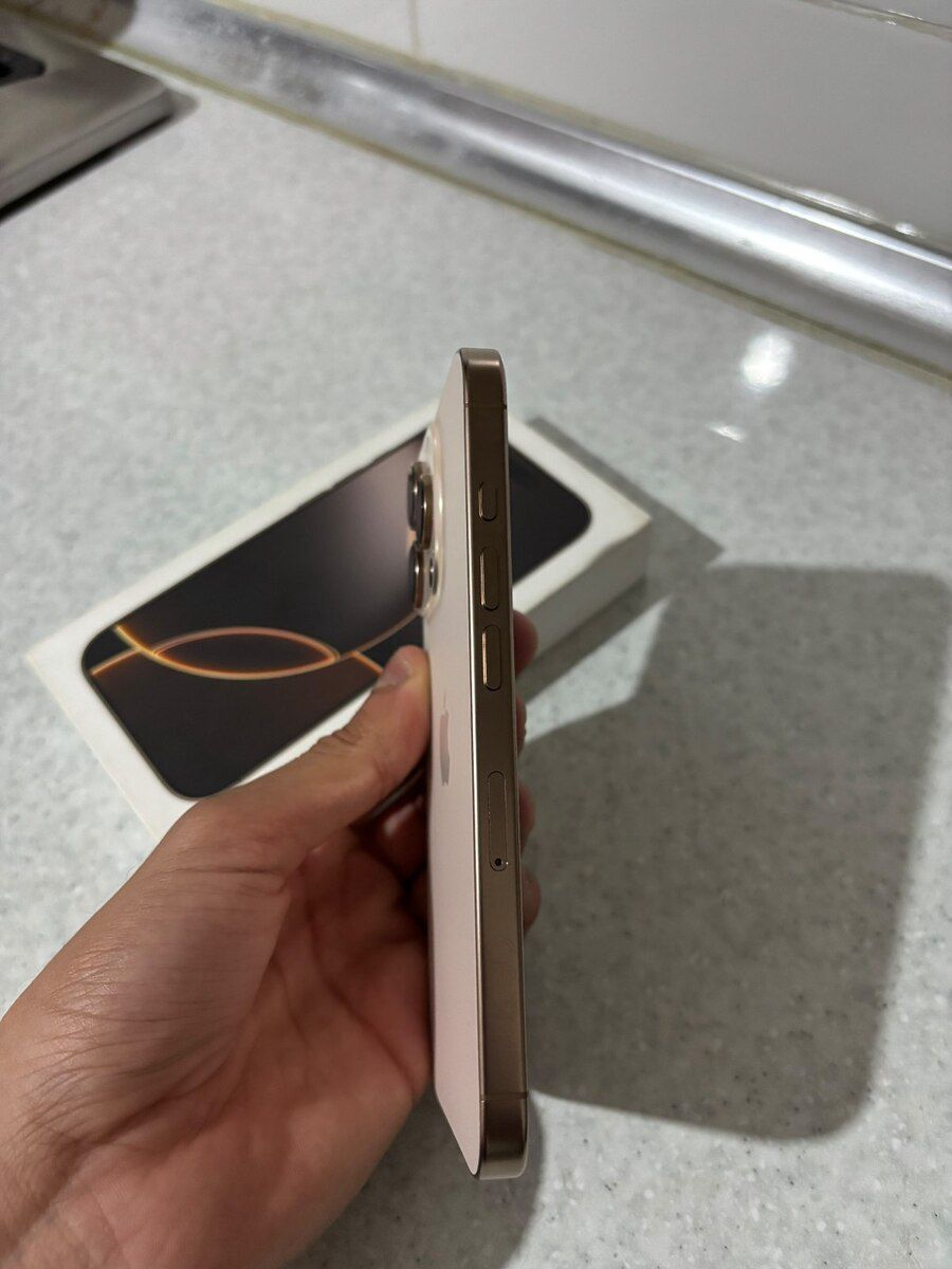 Apple iPhone 16 Pro Desert Titanium 128GB/8GB — Smartfonlar, Bakı (3)