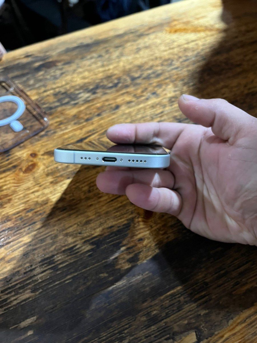 Apple iPhone 16 White 128GB/8GB — Smartfonlar, Masallı (6)