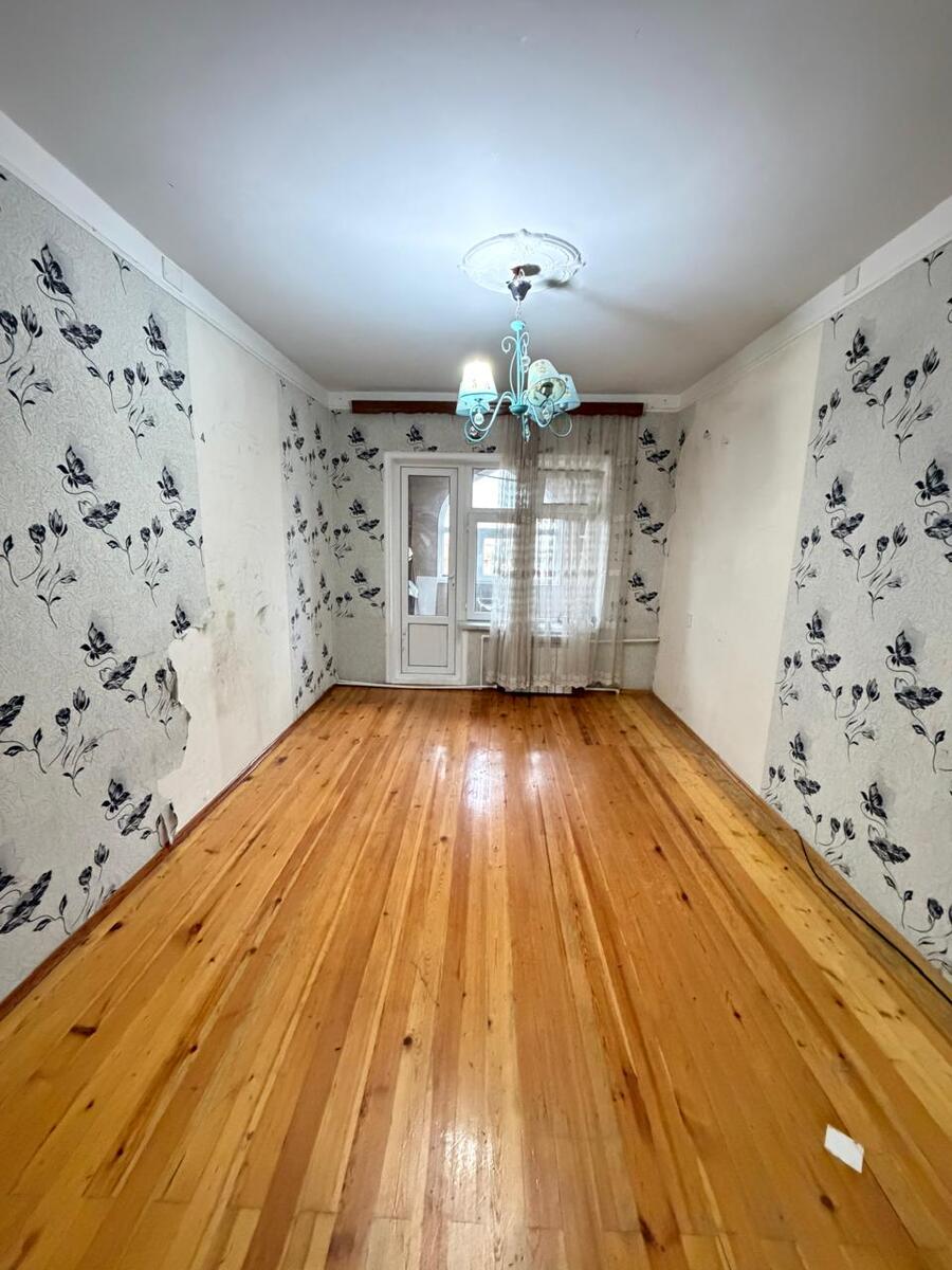 Satılır 4 otaqlı köhnə tikili 110 m² — Mənzil, Bakı (11)