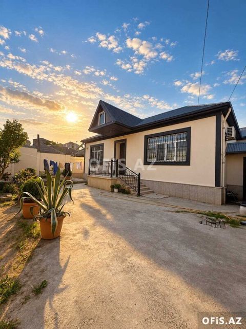 Həyət evləri Satılır Sabunçu r., Yeni Ramana q., 4 otaq, 140 m² — Bakı