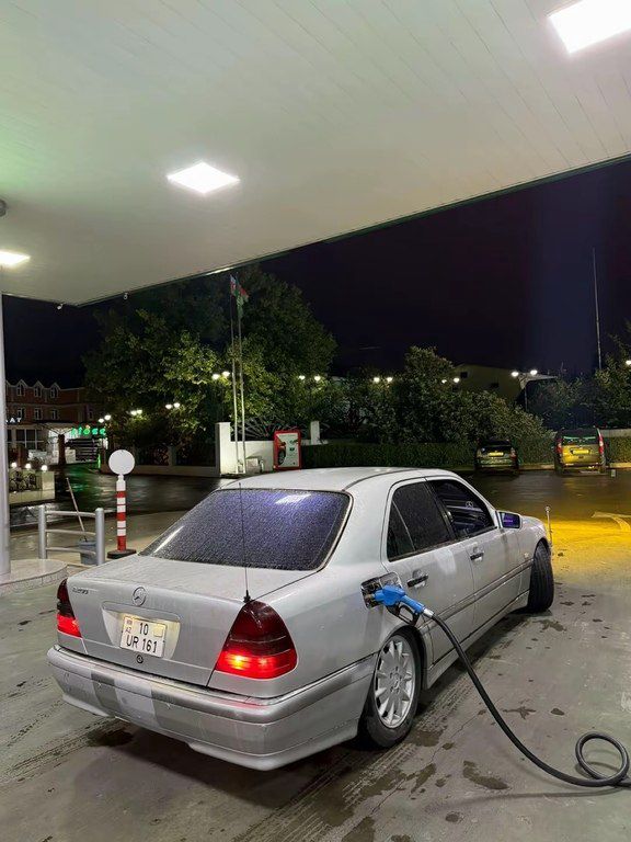 Mercedes C 200, 2.0 L, 1997 il, 550 000 km 10-UR-161 — Avtomobillər, Lənkəran (5)