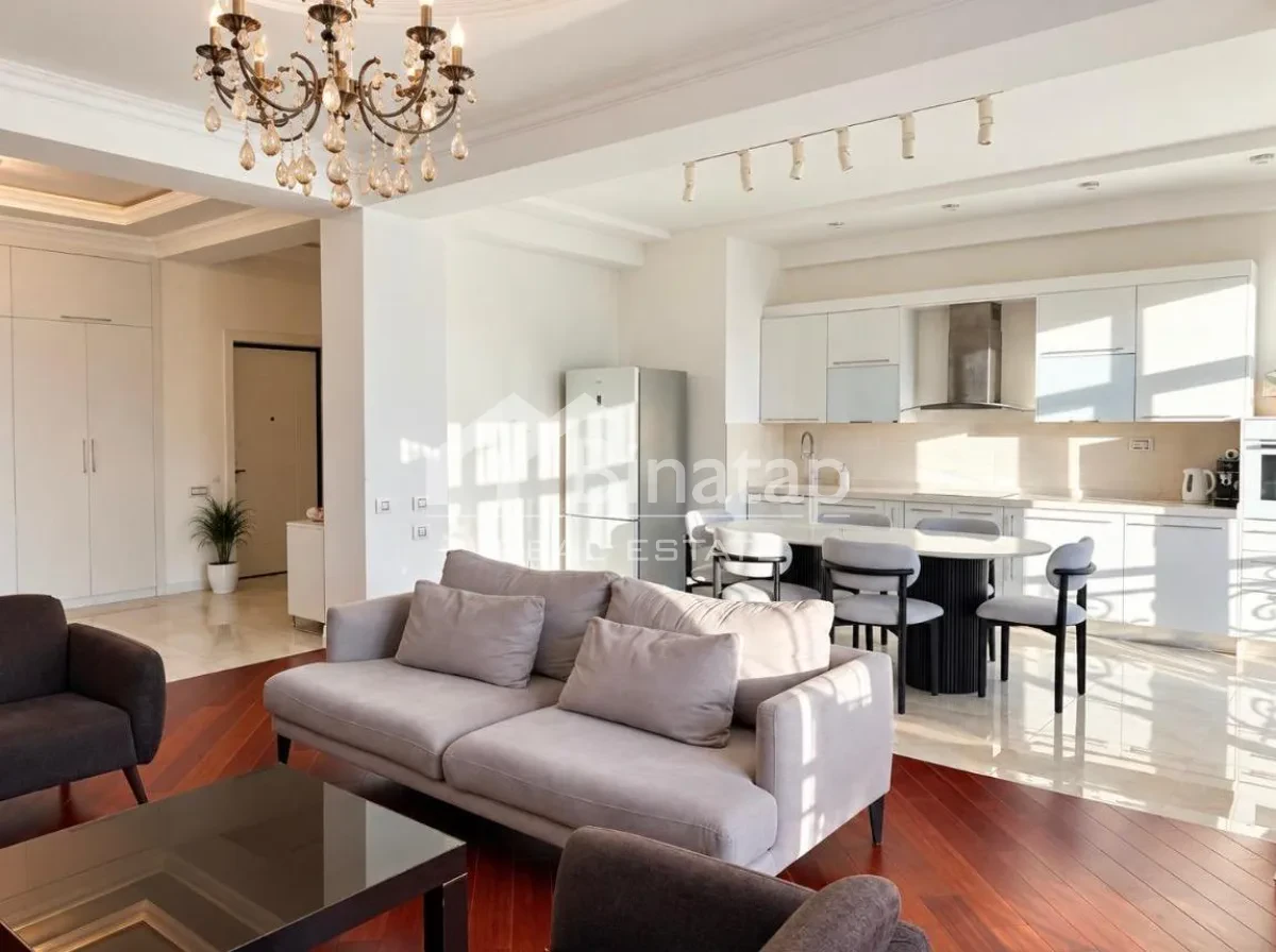 Satılır 4 otaqlı yeni tikili 141 m², Xətai metrosu, Xətai rayonu — Mələk xanım