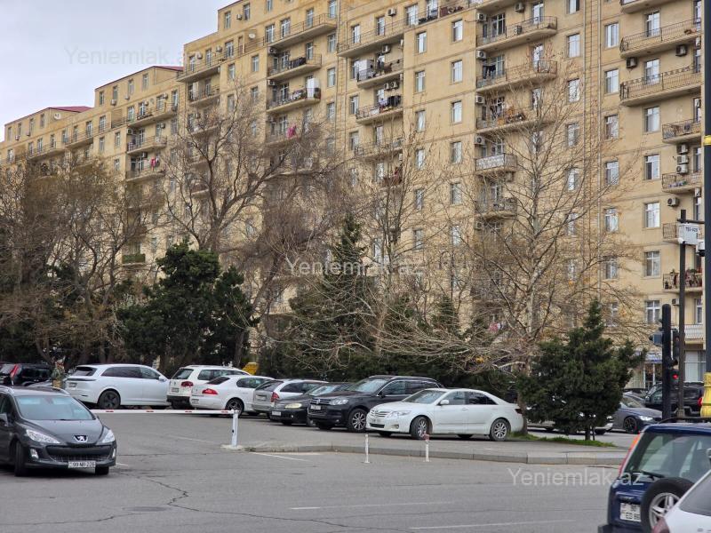 Satılır 1 otaqlı Bina evi menzil (Köhnə tikili), 33 m², Yasamal rayonu — Mənzil, Bakı