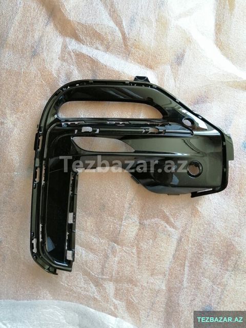 Bmw x5 g05 M paket qabaq buferdə sağ tərəf dumanni qapağ — Bakı
