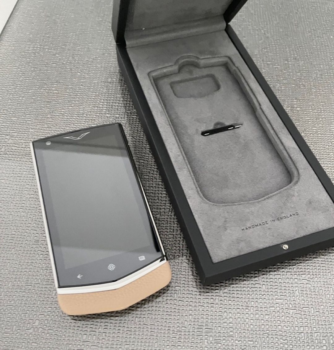 Vertu Constellation Cappuccino Calf 32GB — Smartfonlar, Bakı (10)