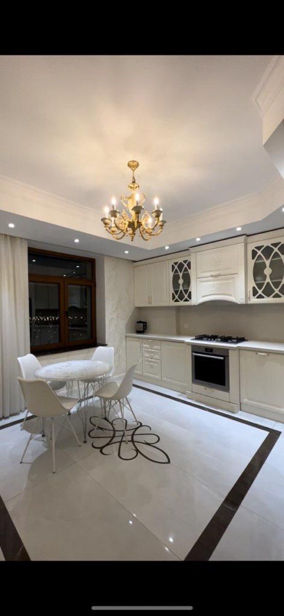 8-otaqlı yeni tikili, Bayıl qəs., 250 m² — Mənzil, Bakı (10)