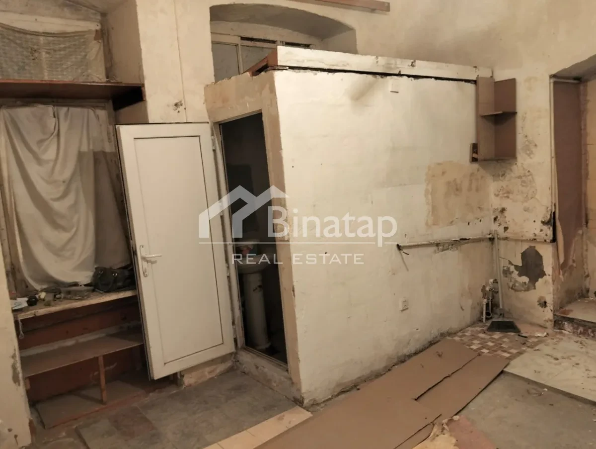 Satılır 2 otaqlı köhnə tikili 30 m², Sahil metrosu, Nəsimi rayonu — Mənzil, Bakı (5)