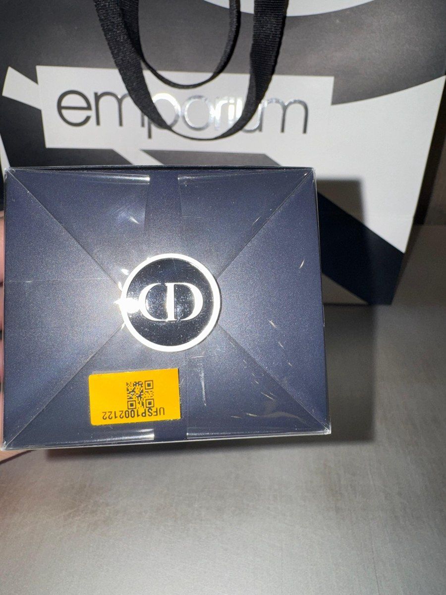 Ətir Dior Sauvage — Gözəllik və səhiyyə, Bakı (2)