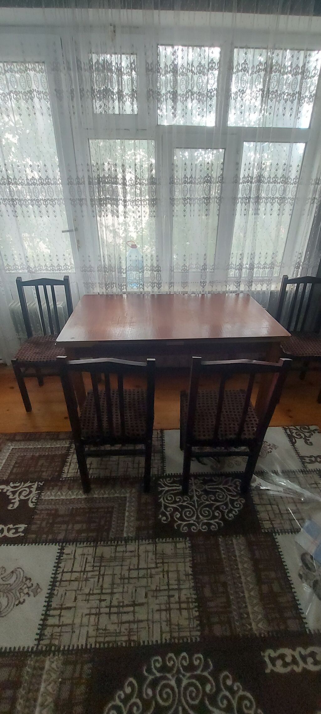 Ağac yemək masası və 4 ədəd stul dəsti. - Material: tam ağac (taxta) — Masalar və stullar, Bakı (3)