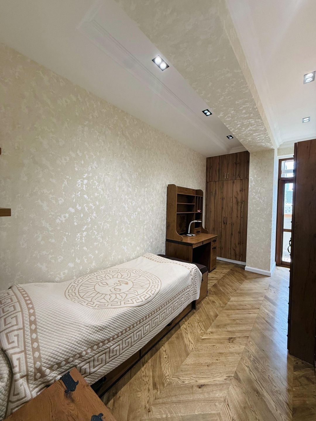 3 otaqlı mənzil, 120 m², Səfərəliyeva küç., 43D (Bina 9) (Baku Galaxy Park) — kirayə — Mənzil, Bakı (10)