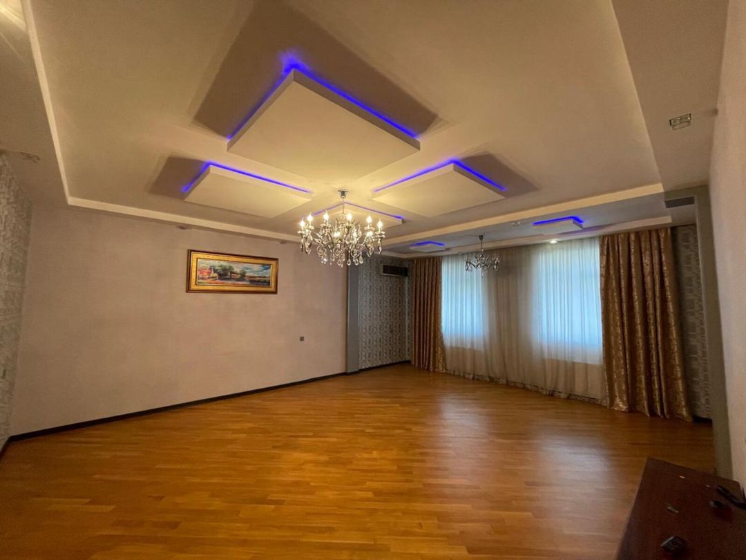 Satılır 8 otaqlı həyət evi/bağ evi 280 m² — Ev, villa, Xırdalan (10)