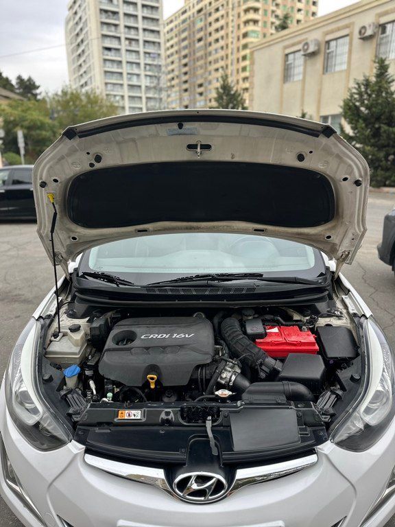 Hyundai Avante, 1.6 L, 2014 il, 280 767 km — Avtomobillər, Bakı (12)
