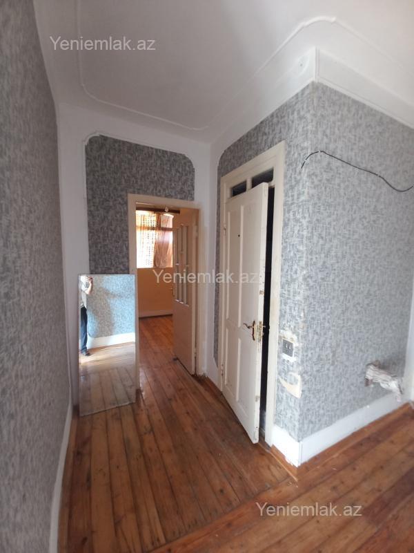 Satılır 1 otaqlı Bina evi menzil (Köhnə tikili), 32 m², 9-cu mikrorayon — Mənzil, Sumqayıt (3)