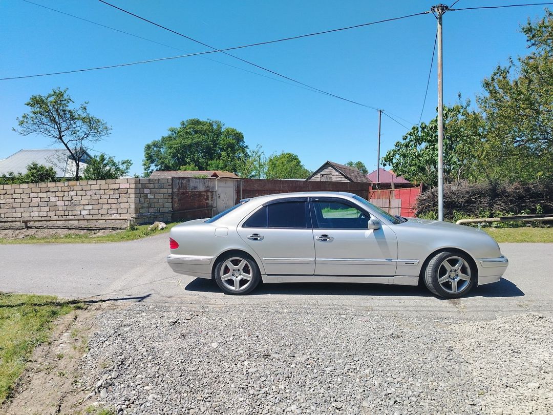 Mercedes E 240, 2000 il 99-LA-893 — Avtomobillər, Oğuz (4)