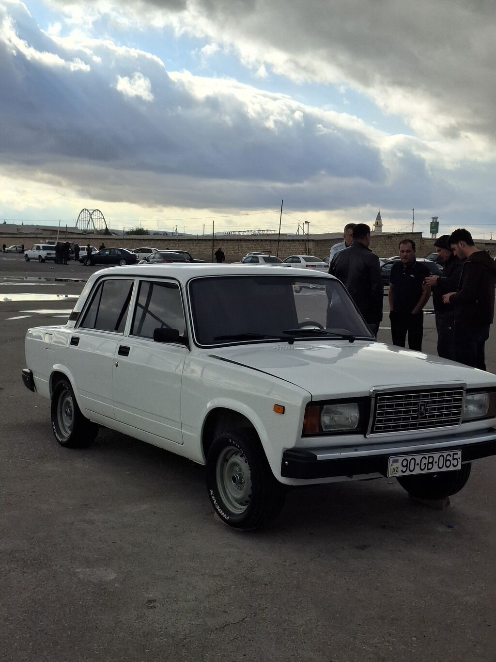 VAZ (Lada) 2107: 1.8 l 3337 km Sedan 90-GB-065 — Avtomobillər, Sumqayıt (3)