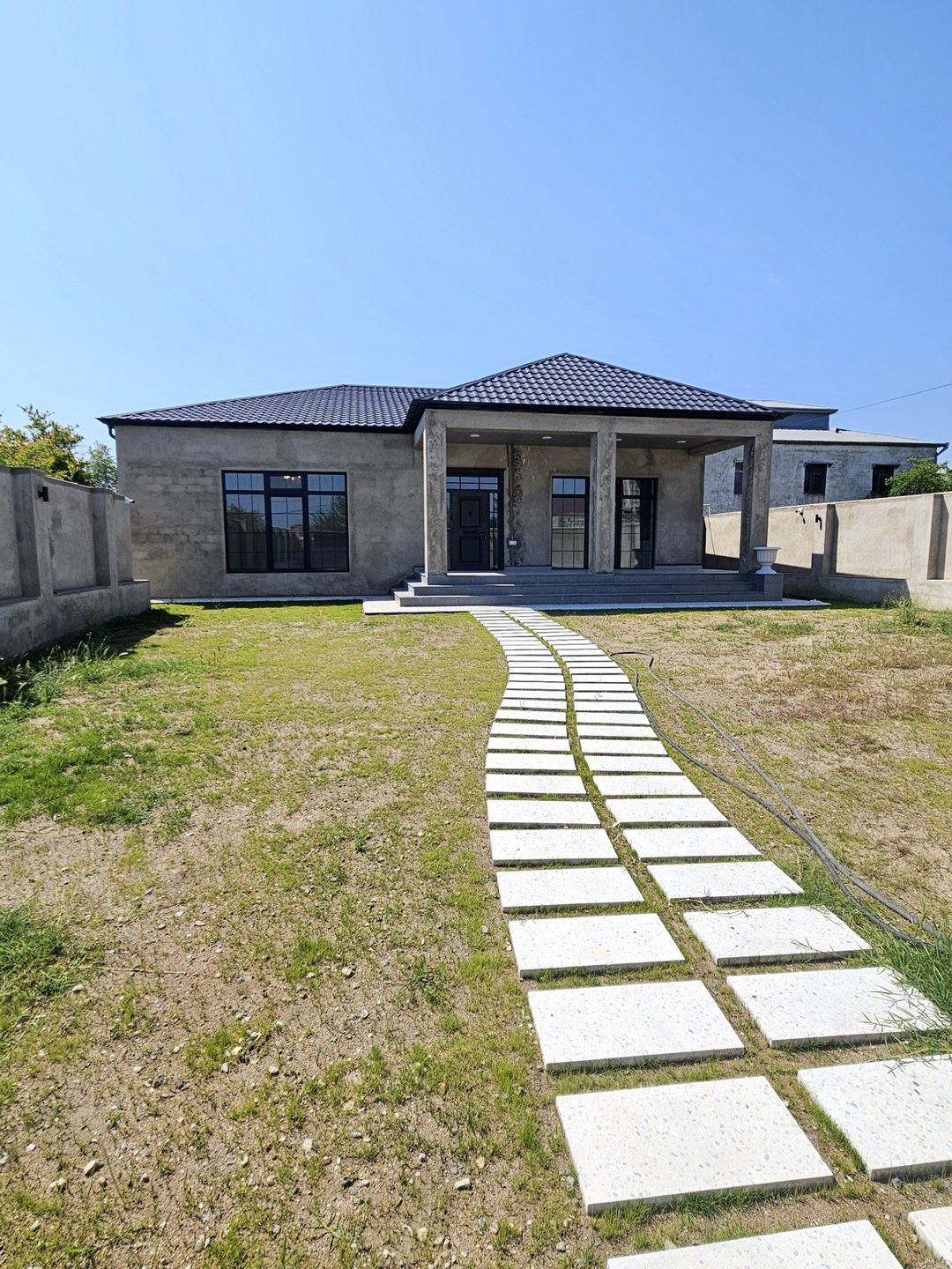 Satılır 5 otaqlı həyət evi/bağ evi 200 m² — Ev, villa, Bakı (3)