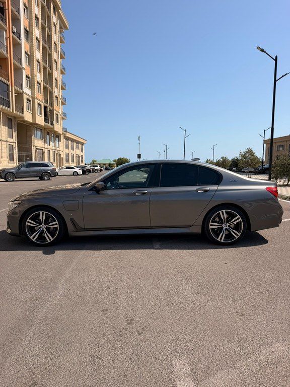 BMW 740, 2.0 L, 9.2 kWh, 2018 il, 108 000 km 99-VM-014 — Avtomobillər, Bakı (9)