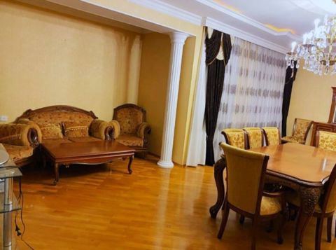 İcarəyə verilir 5 otaqlı yeni tikili 160 m² — Bakı