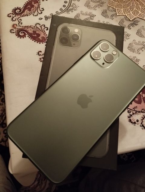 Apple iPhone 11 Pro Max Midnight Green 64GB/4GB — Bakı
