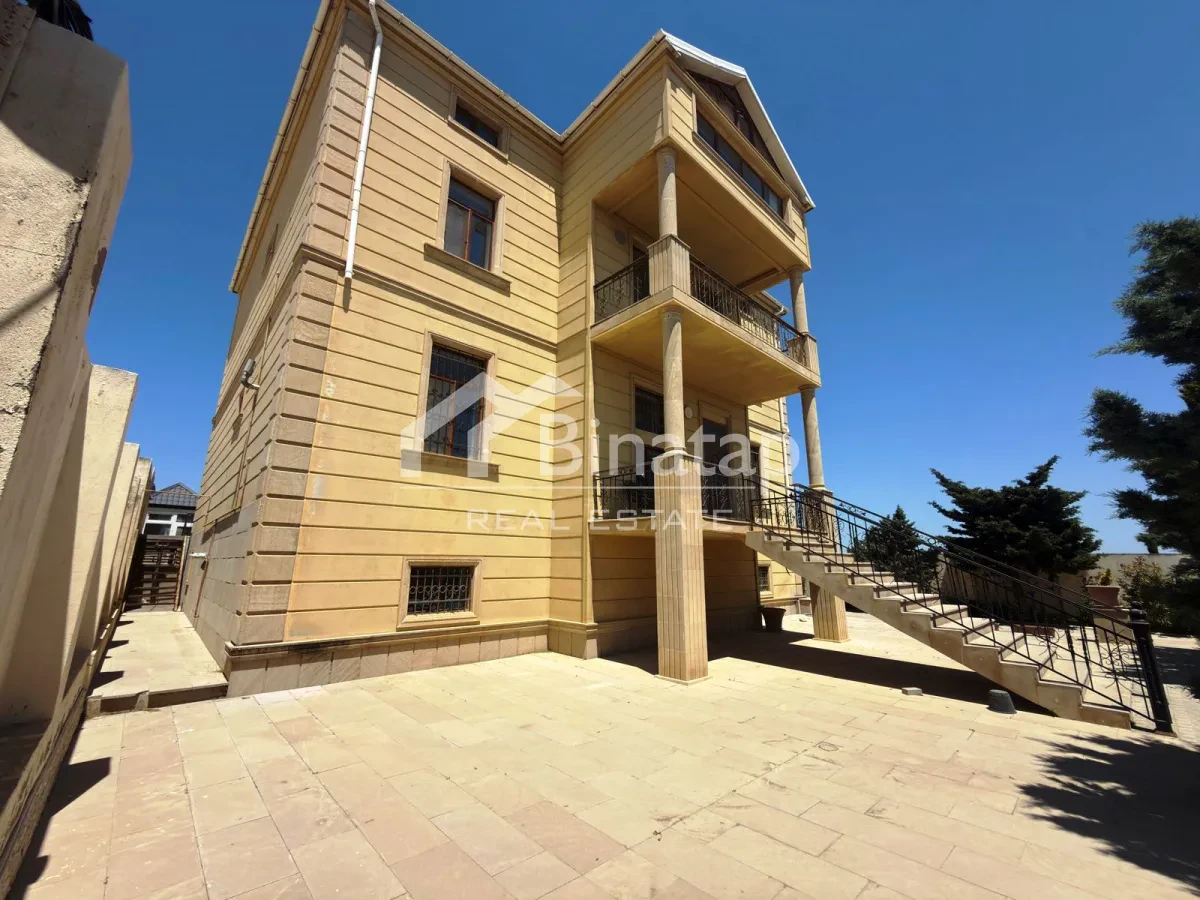 Satılır 5 otaqlı həyət evi / bağ evi 300 m², Novxanı qəsəbəsi, Abşeron rayonu — Bakı
