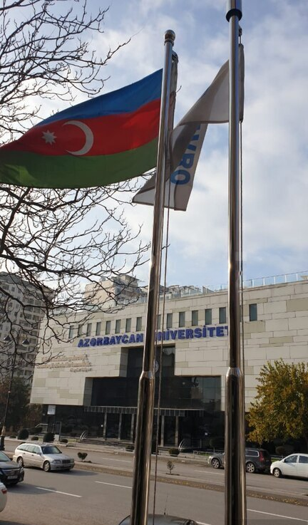 Paslanmaz polad bayraq dirəyi (6-25 metr) — Mallar, Bakı (4)