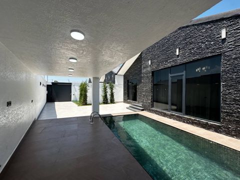 Satılır 4 otaqlı həyət evi/bağ evi 150 m² — Bakı