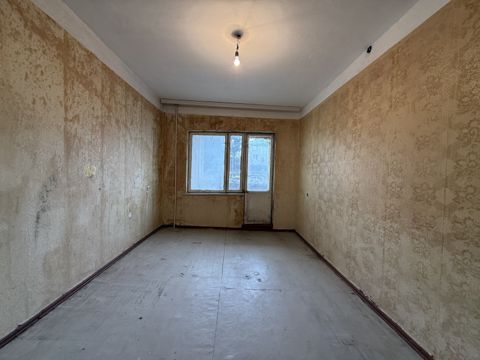 Satılır 2 otaqlı köhnə tikili 60 m² — Bakı