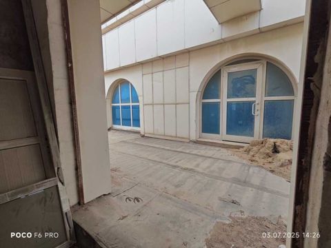 Satılır obyekt 2215 m² — Bakı
