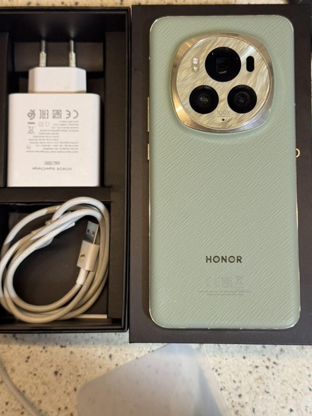 Honor Magic 6 Pro, rəng - Yaşıl — Honor, Digah (3)
