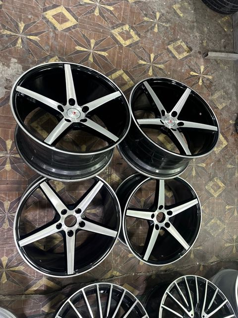 Vossen diskləri R18 — Bakı
