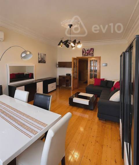 2 otaqlı mənzil, 93 m², Naxçıvanski küçəsi — Resid bey