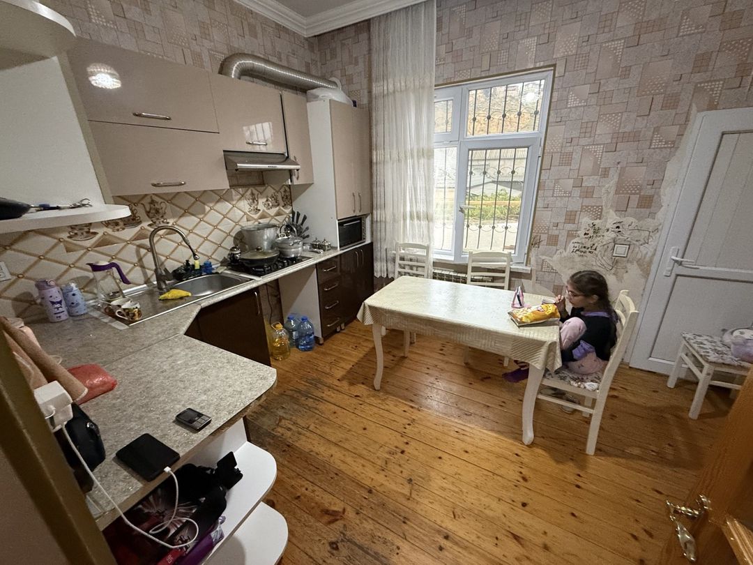 Satılır 3 otaqlı həyət evi/bağ evi 130 m² — Ev, villa, Bakı (2)