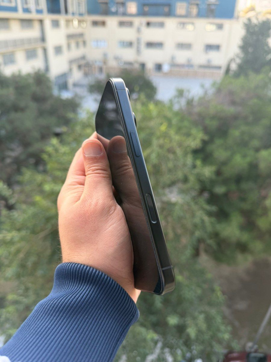 Apple iPhone 16 Pro Black Titanium 128GB/8GB — Smartfonlar, Bakı (7)
