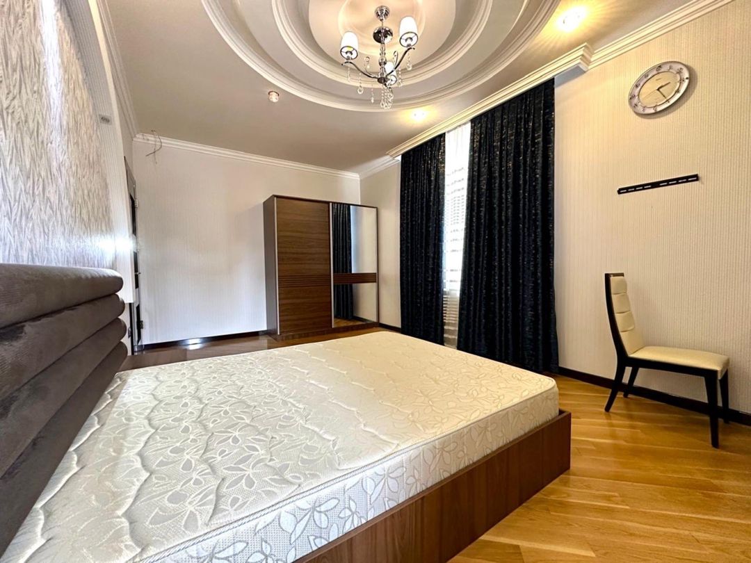 İcarəyə verilir 3 otaqlı yeni tikili 145 m² — Mənzil, Bakı (8)