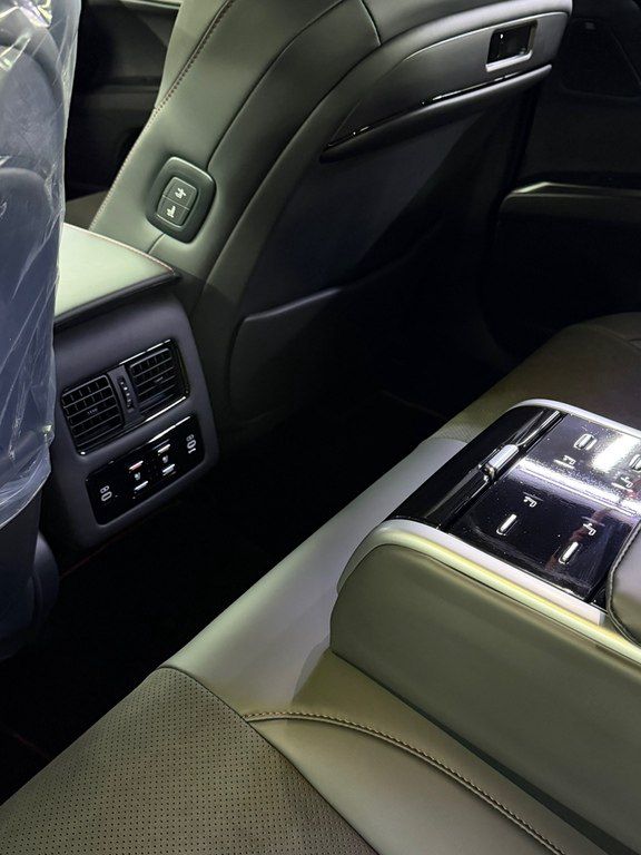 Toyota Camry, 2.0 L, 1 kWh, 2026 il, yeni — Avtomobillər, Bakı (11)