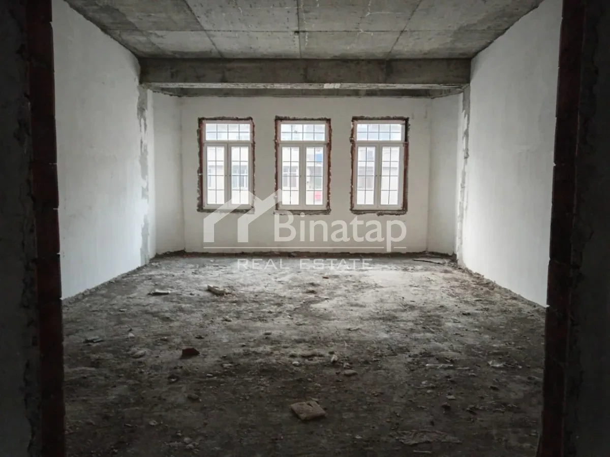 Satılır 5 otaqlı yeni tikili 260 m², Nərimanov rayonu — Apartment